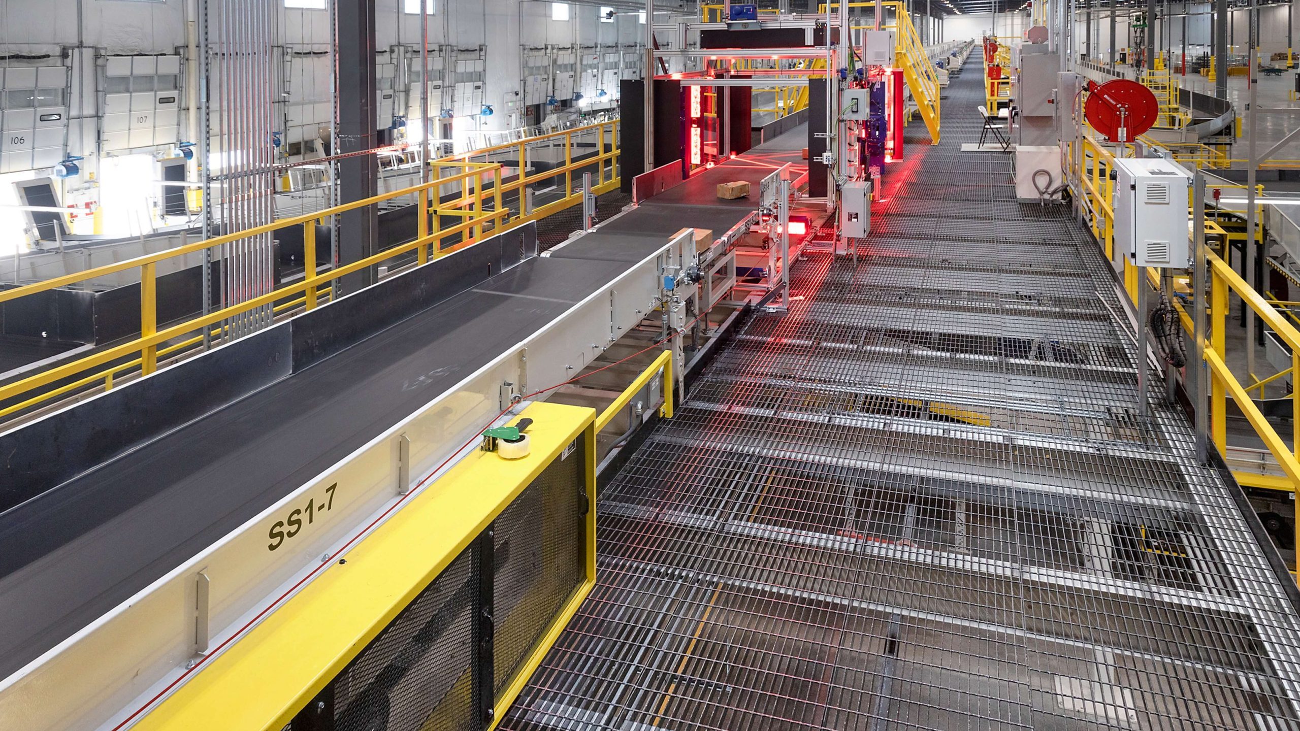 Global Material Handling Systems Integrator - Mezzanine Distributors